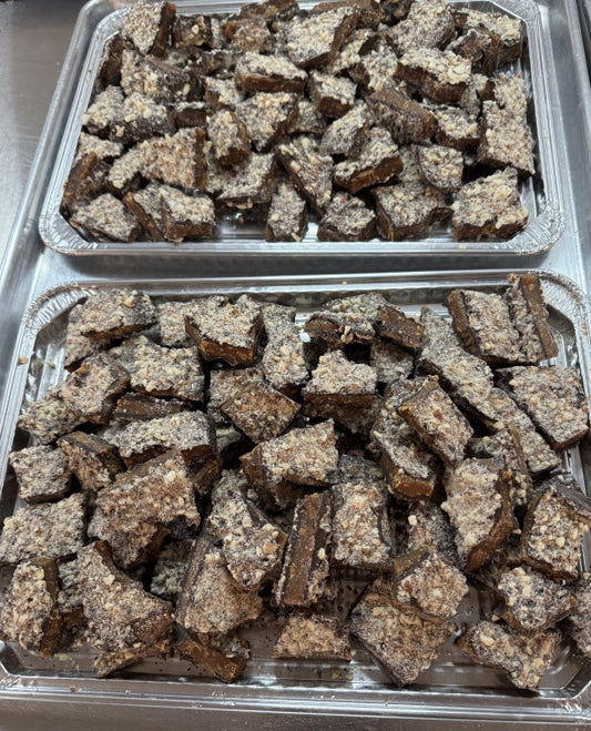 Buttery gourmet dark chocolate almond english toffee bulk on trays